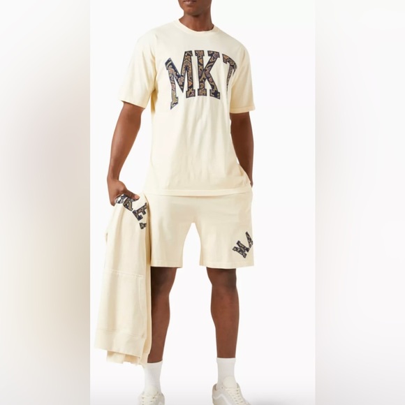 Market T-Shirt - Picture 4 of 7